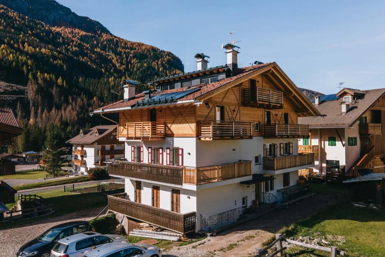 Appartamenti Cesa Soreie By Ama Val Di Fassa Canazei Eksteriør billede